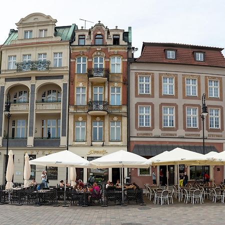 Apartamenty Drevny Kocur Poznań Eksteriør billede