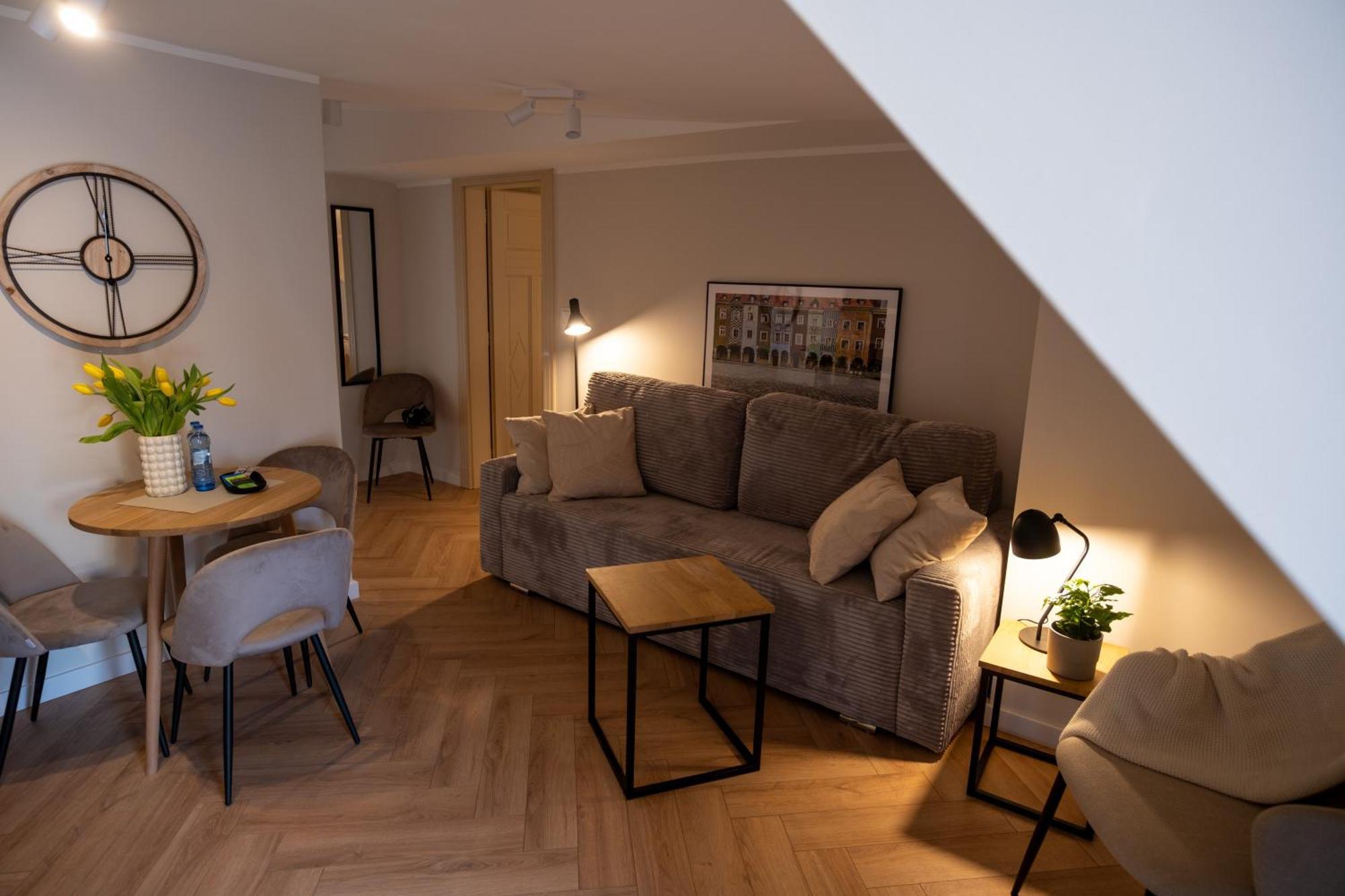 Apartamenty Drevny Kocur Poznań Eksteriør billede