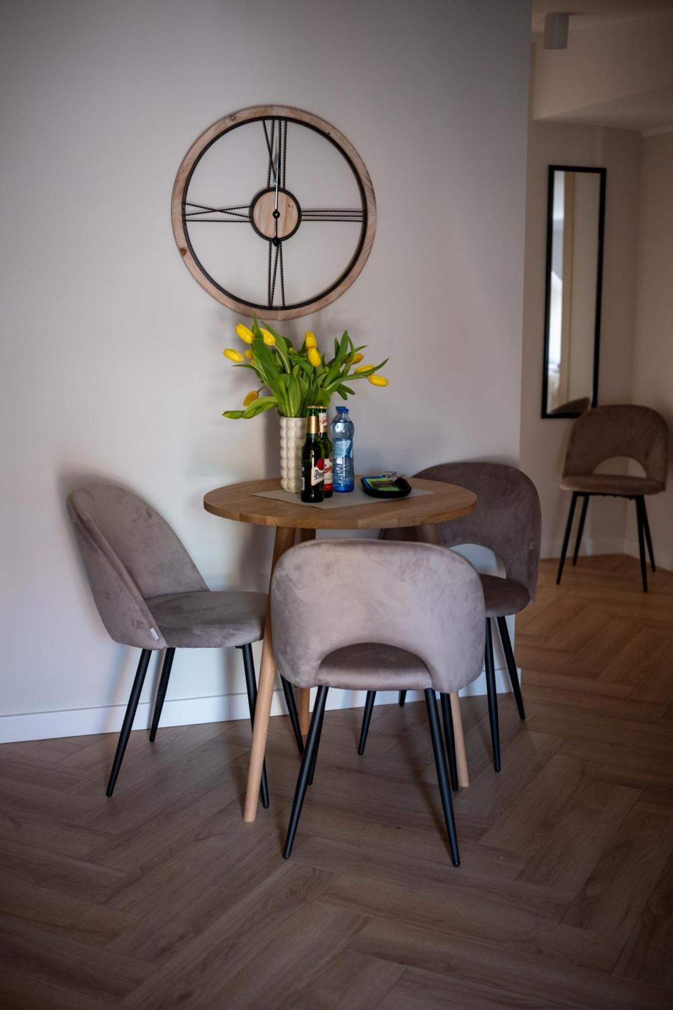 Apartamenty Drevny Kocur Poznań Eksteriør billede