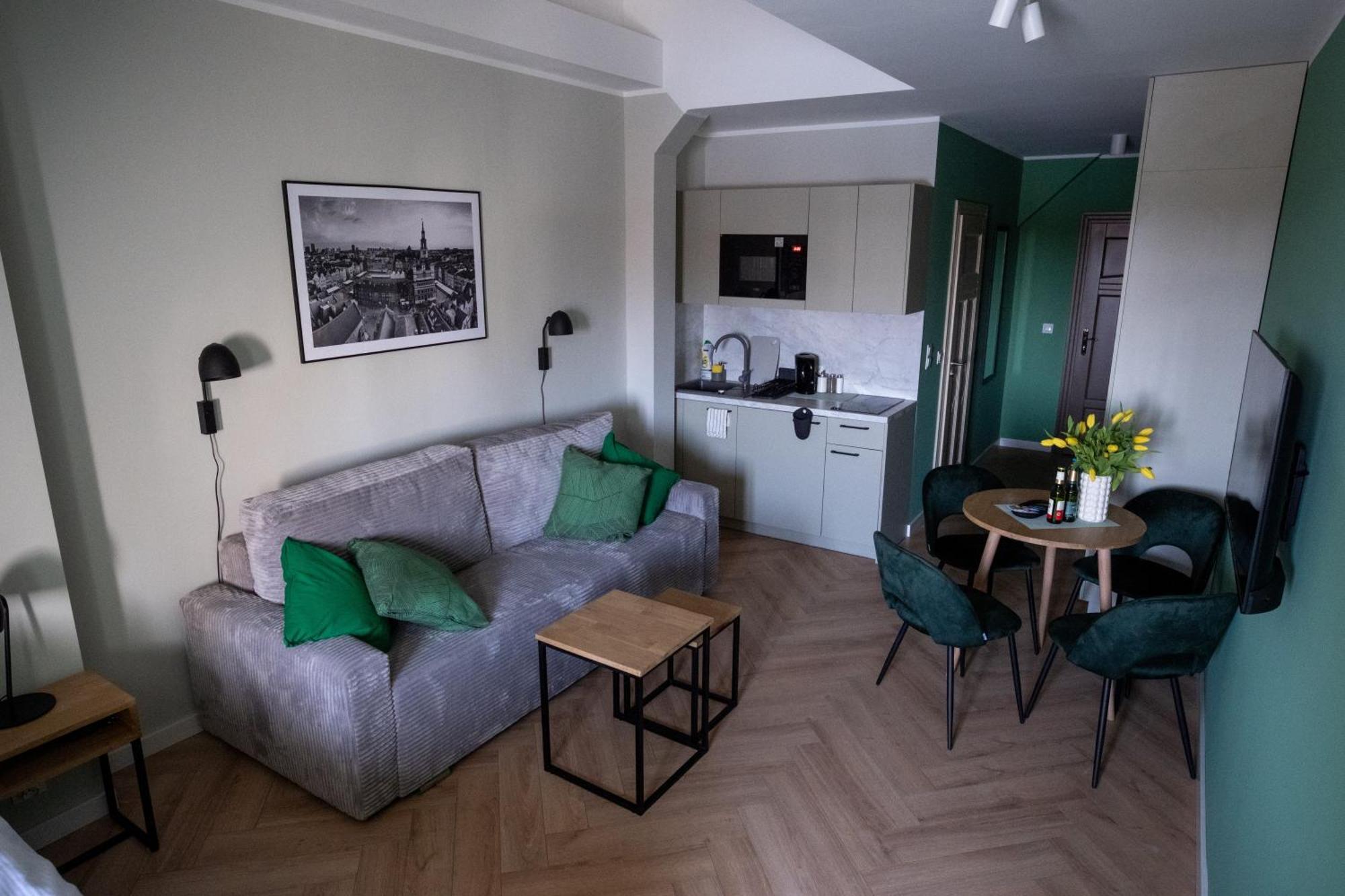 Apartamenty Drevny Kocur Poznań Eksteriør billede